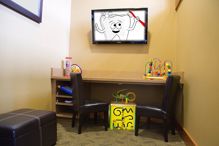 Kid friendly dnetal office waiting area